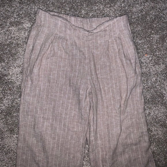 Women’s Light Brown Pants - Picture 4 of 6